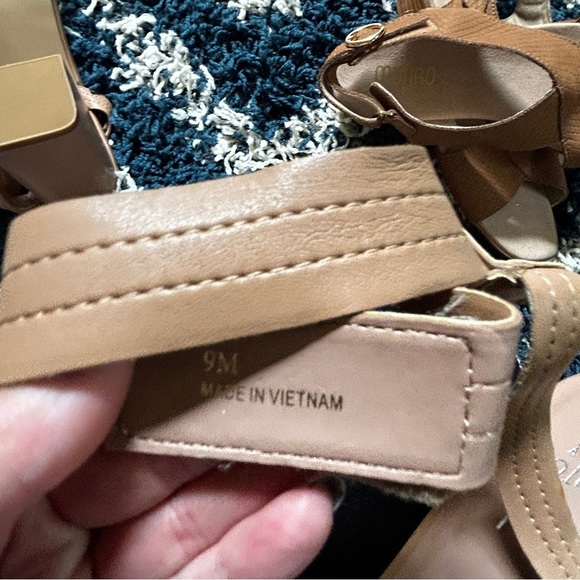 Paolo Tan Sandals with Ankle Strap - Picture 5 of 5